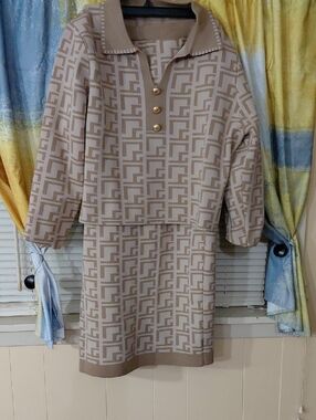 Jack by BB Dakota Beige Geometric Knit Long Sleeve Dress with Gold Buttons 2x